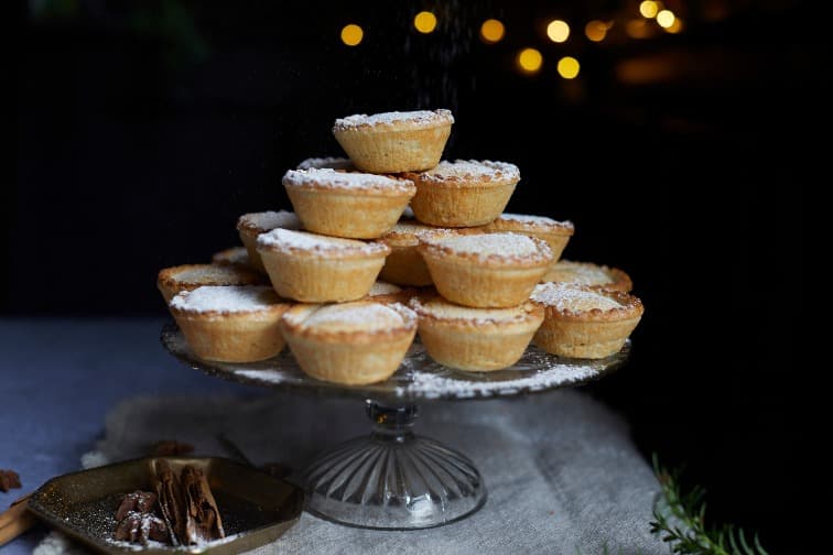 Cover Image for Christmas has arrived at The Barley Mow