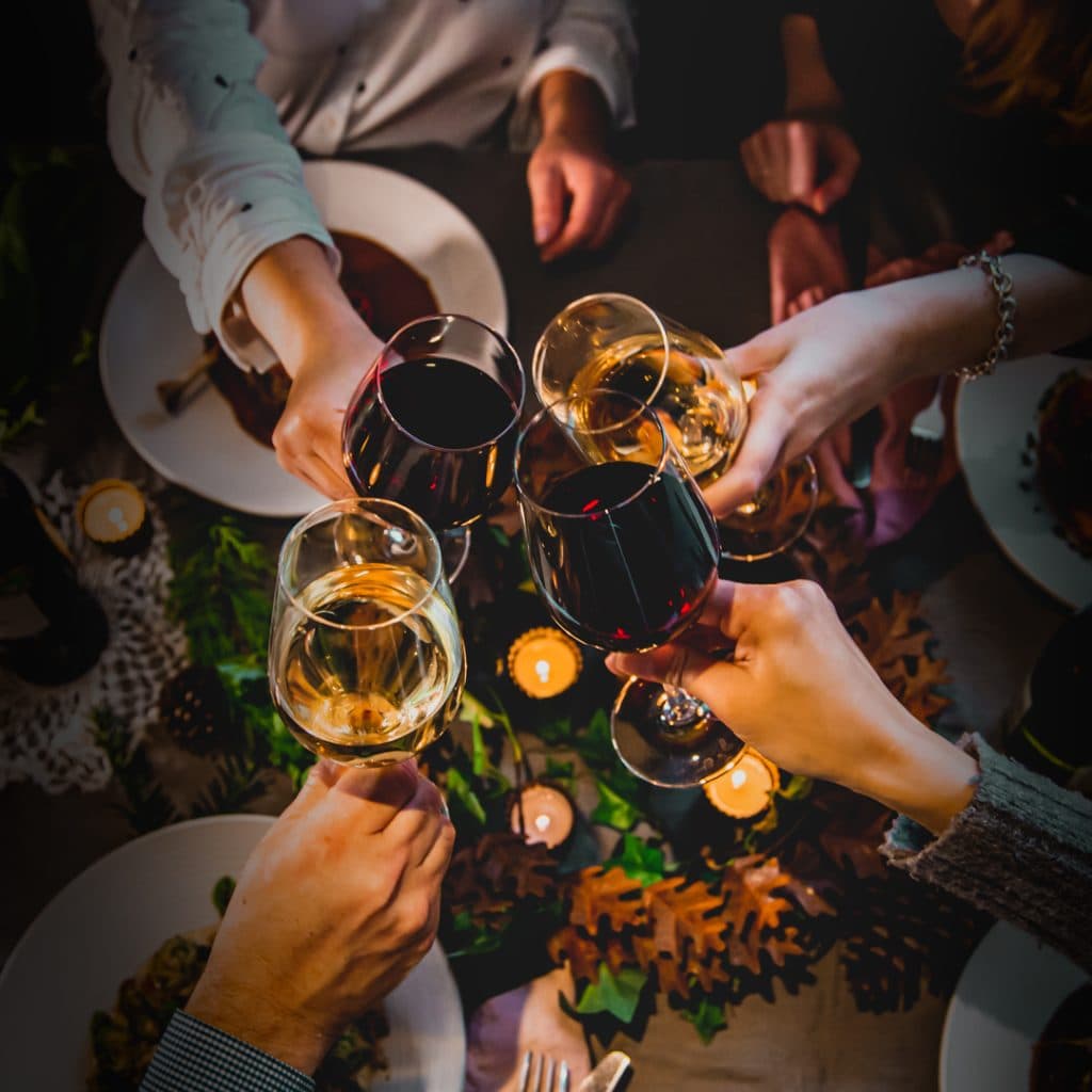 Cover Image for Live Music at The Barley Mow this Christmas with Alex McKay – 15th December 2024