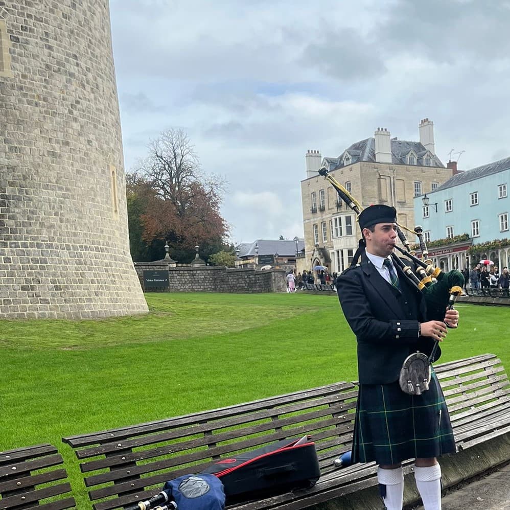 bagpiper Ed Saunders-Lee